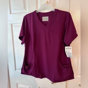 Sketchers Women scrub top, maroon color NWT Barco style